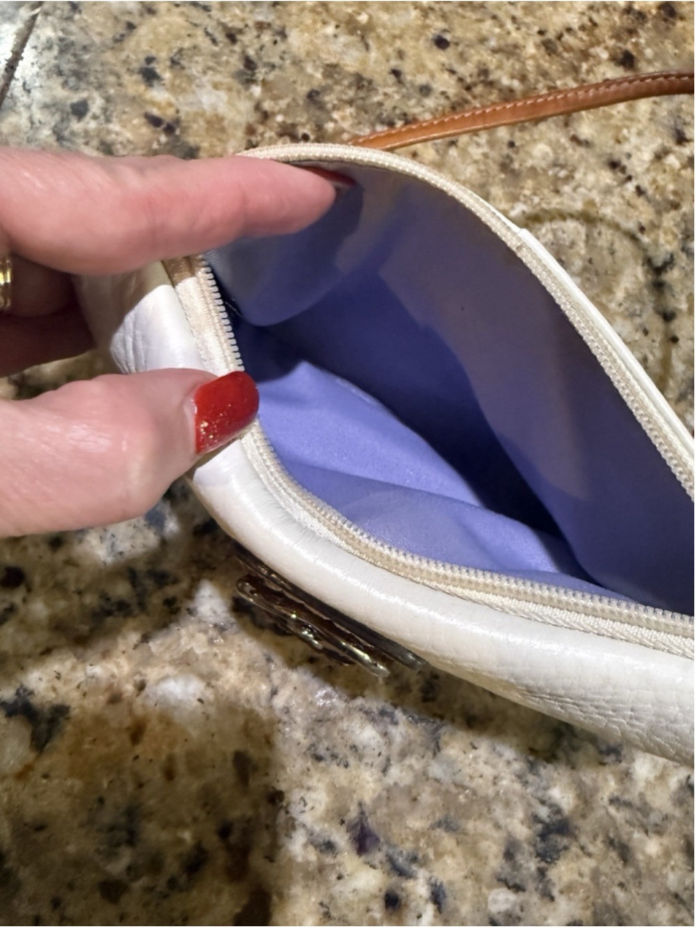 Vintage Coach Soho Mini Bag Leather - Picture 16 of 16
